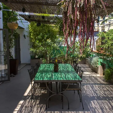 Apartment Cerasiello Neapel
