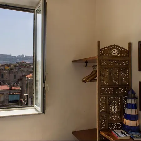Apartment Cerasiello Neapel
